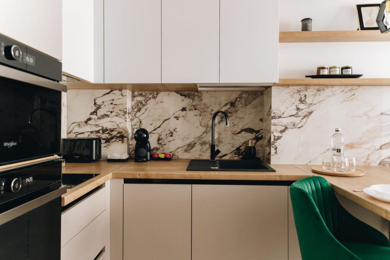 Tulip Apartment Oradea Dış mekan fotoğraf