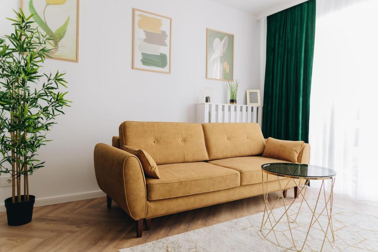 Tulip Apartment Oradea Dış mekan fotoğraf