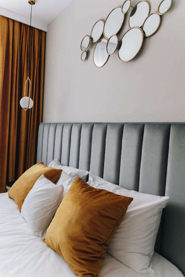 Tulip Apartment Oradea Dış mekan fotoğraf