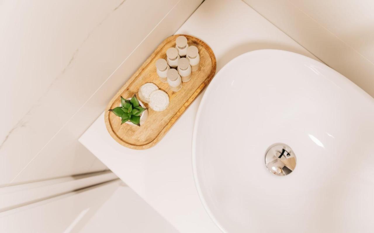Tulip Apartment Oradea Dış mekan fotoğraf