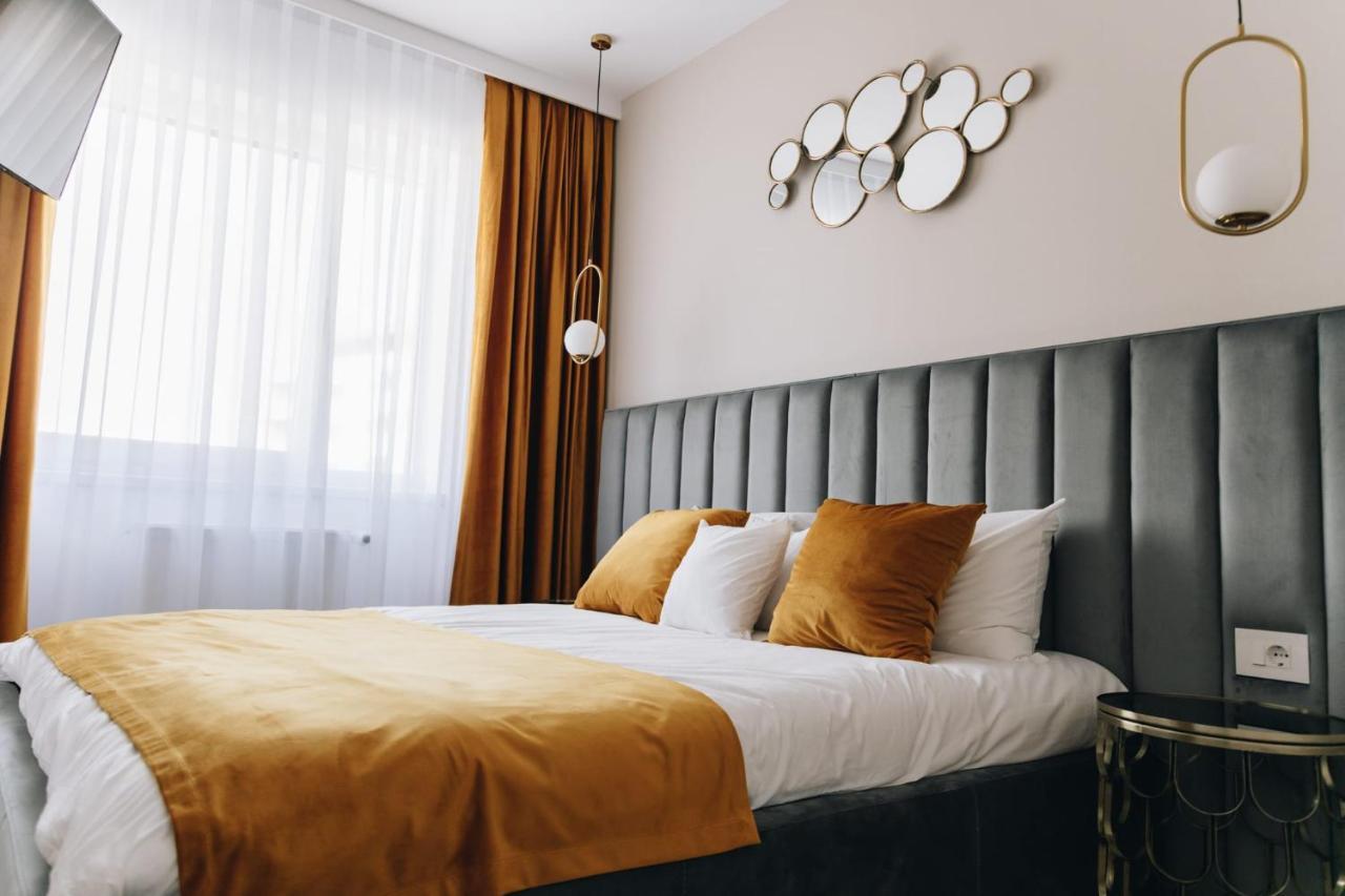 Tulip Apartment Oradea Dış mekan fotoğraf